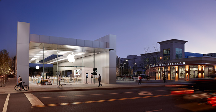 Chicago's new Apple store - City